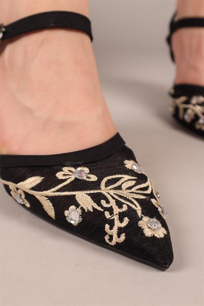 MARNY Çiçek Nakışlı Stiletto SİYAH