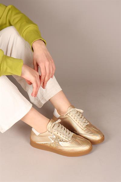 MARTA Hologram Bağcıklı Sneakers GOLD
