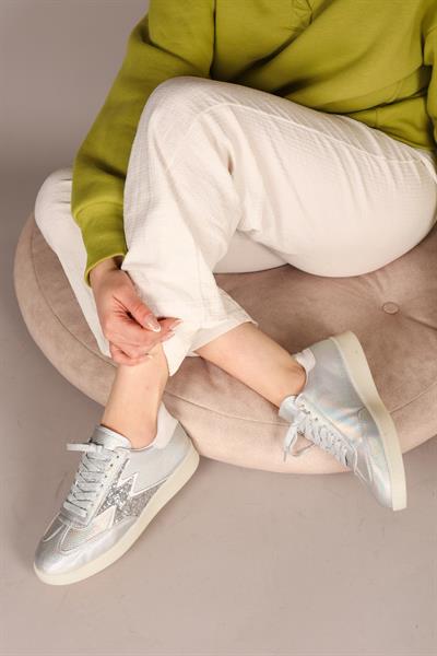 MARTA Hologram Bağcıklı Sneakers GÜMÜŞ