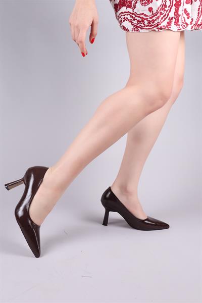 PEDRO Arkası Kapalı Stiletto KAHVERENGİ
