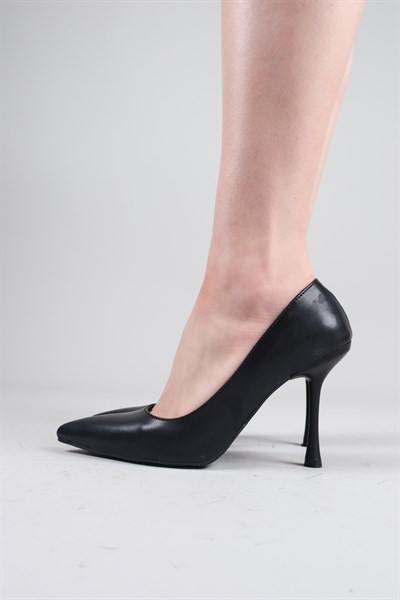 PERA Düz Stiletto SİYAH
