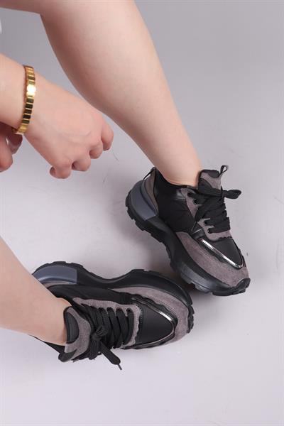 REPS Tokalı Süet Paraşüt Garnili Sneakers SİYAH