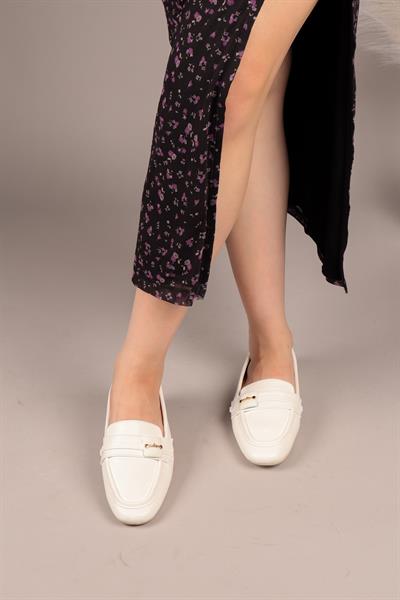 RİVA Kare Tokalı Loafer BEYAZ