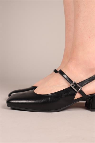 SASARA Taş Tokalı Arkası Açık Babet SİYAH