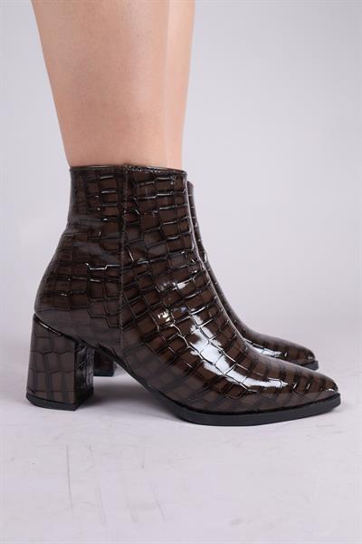 SION Kroko Topuklu Bot KAHVERENGİ