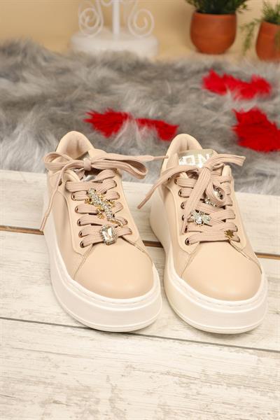 Taş Aksesuarlı Sneakers KREM