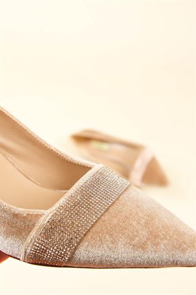 Taş Bantlı Alçak Topuklu Kadife Stiletto VİZON