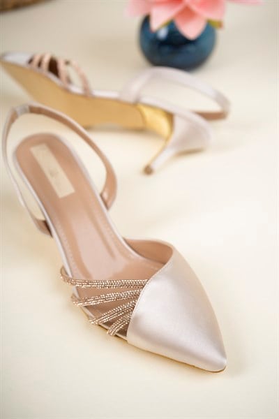 Taş Biyeli Karnı Yarık Stiletto TEN