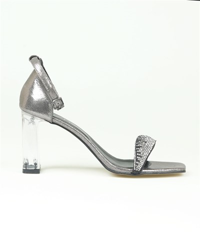 Taşlı Tek Bant Topuklu Ayakkabı PLATİN