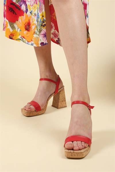 Tek Bant Mantar Topuklu Ayakkabı KIRMIZI