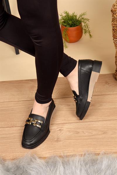 Tokalı Delikli Loafer SİYAH