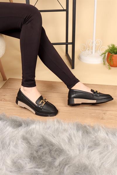 Tokalı Delikli Loafer SİYAH