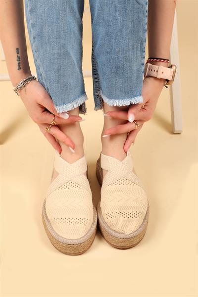 Triko Arkası Açık Babet TEN