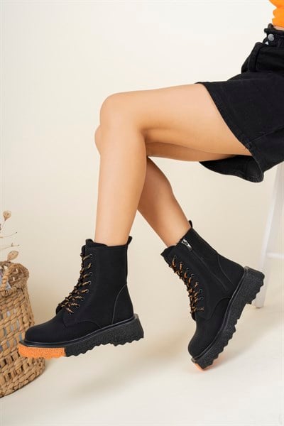 Turuncu Detay Postal SİYAH