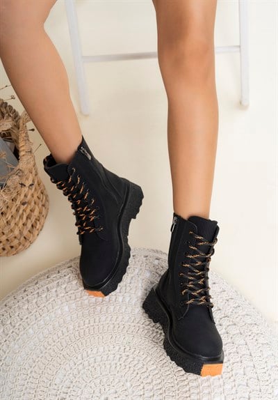 Turuncu Detay Postal SİYAH