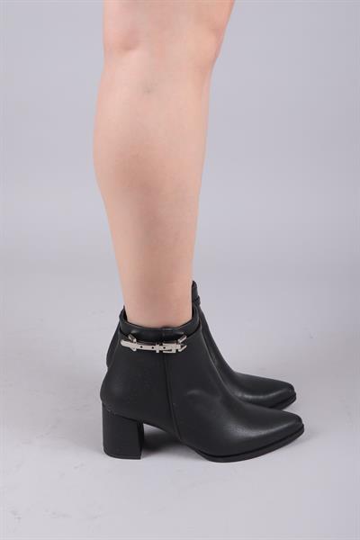 VACONİA Metal Kemerli Topuklu Bot SİYAH