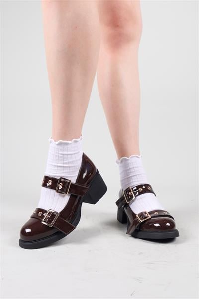 VALORİS Çift Kemerli Rugan Topuklu Ayakkabı KAHVERENGİ