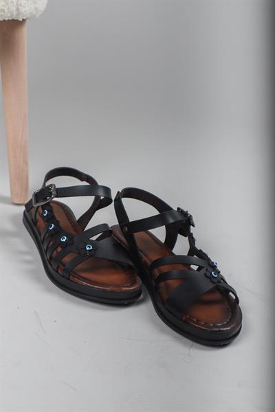 İSİS Yanı Çiçekli Vaketa Sandalet SİYAH