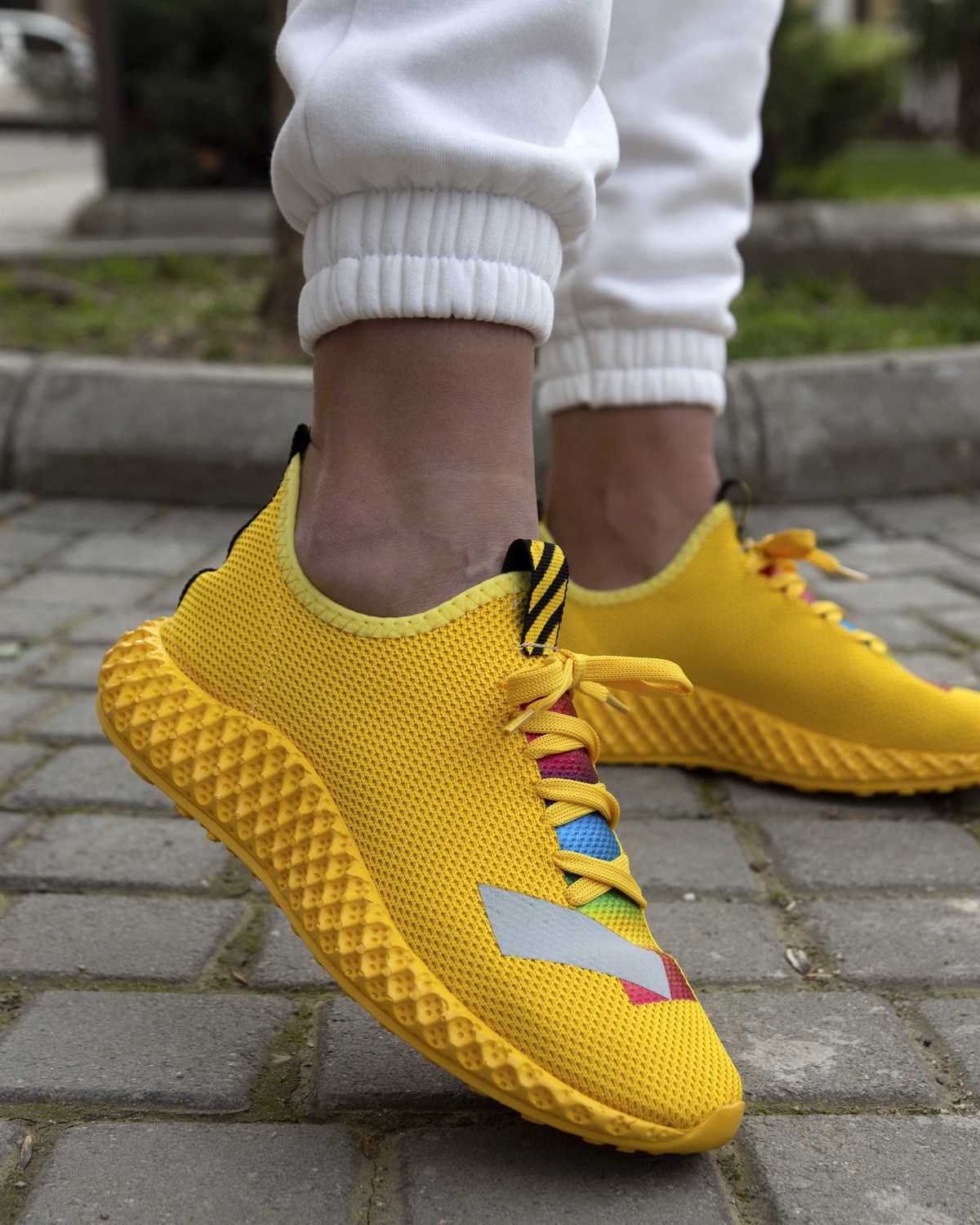 Baskı Detaylı Sarı Triko Kadın Spor Ayakkabı