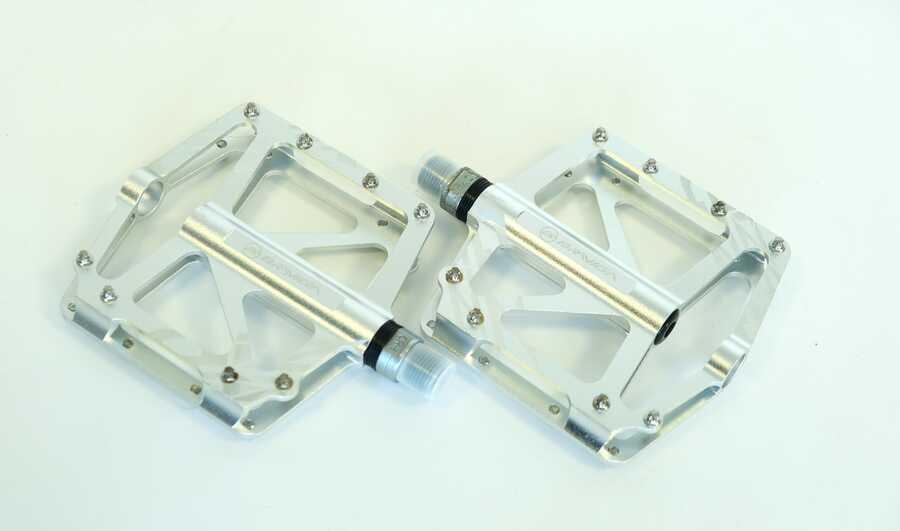 BrivigaPEDAL VE AKSAMBrıvıga Pdl-3304 Platform Alimınyum Cnc Rulmanlı Pedal Gri 90097