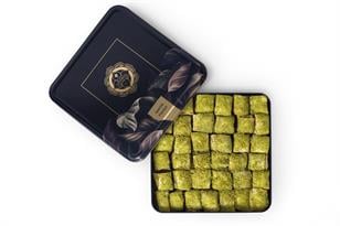HEDİYELİK ÜRÜNLERSiyah Metal Kutu Fıstıklı Baklava Lokum 1 kg.