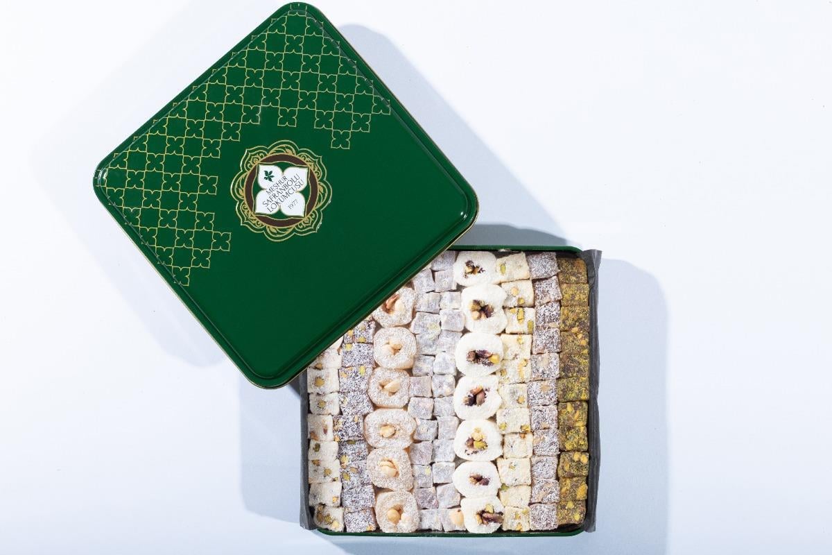 GIFT DELIGHTYeşil Metal Kutu Delüks Karışık Lokum 650 gr