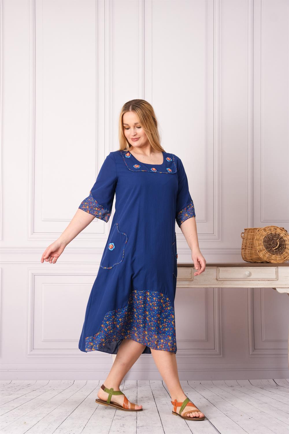 3603 Saks Elbise