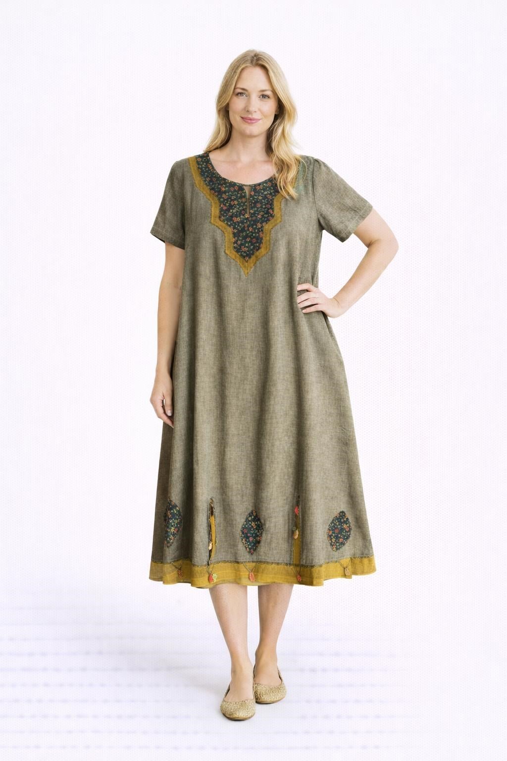 1530 Oyalı Haki Battal Elbise