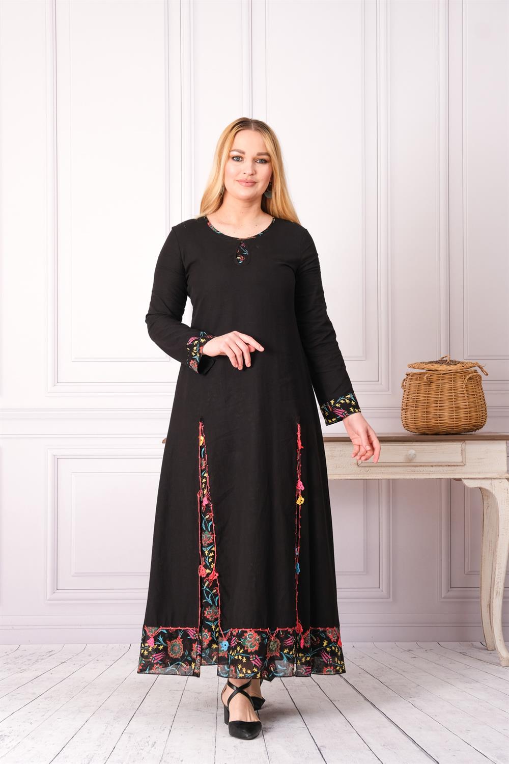 3738 Siyah Desenli Uzun Elbise