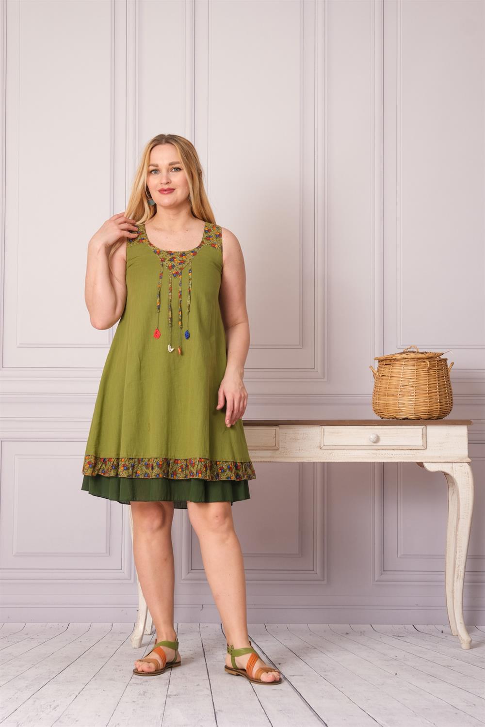 3837 A.Yeşil Elbise