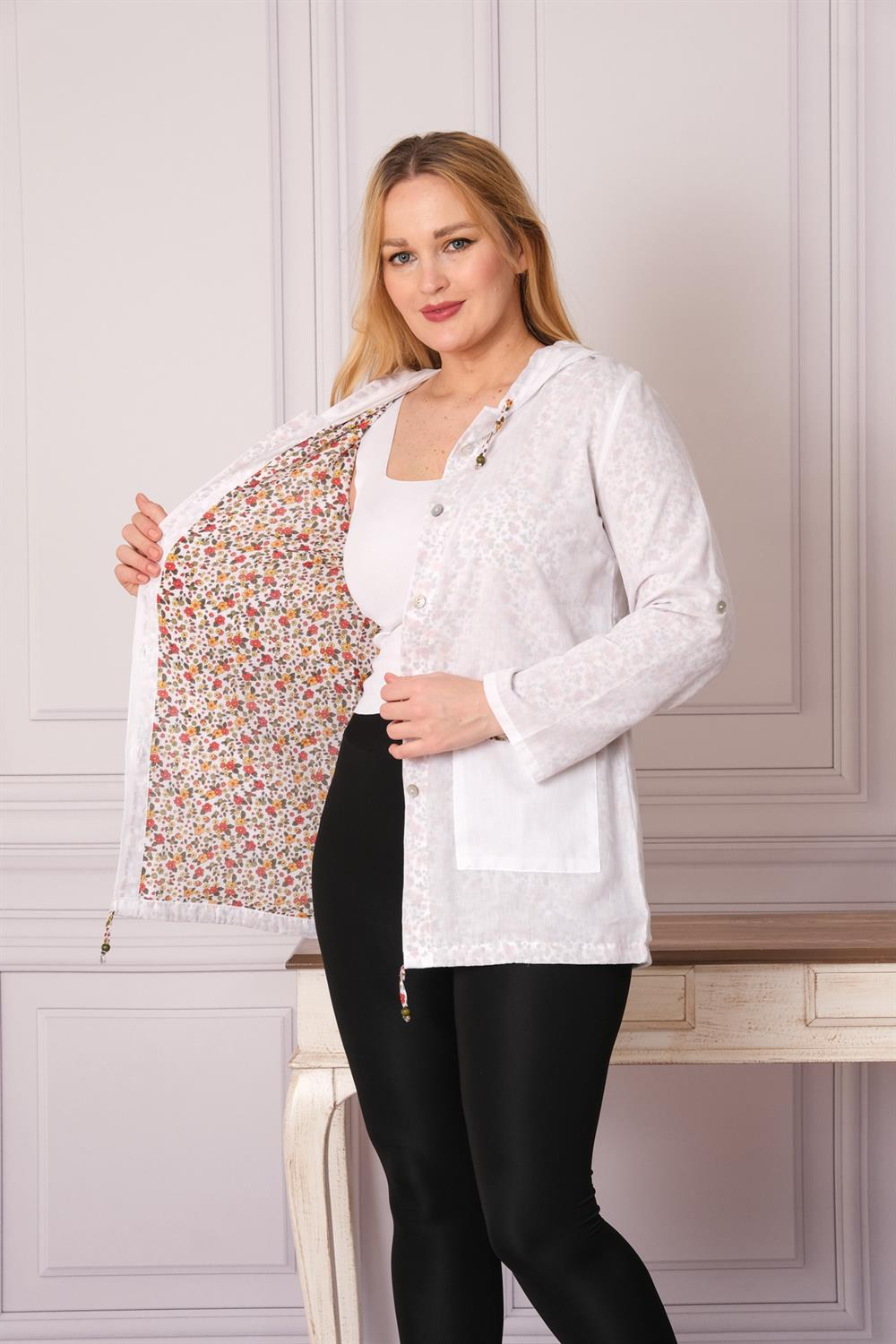 4635 Beyaz Çift Taraflı Kısa Kap