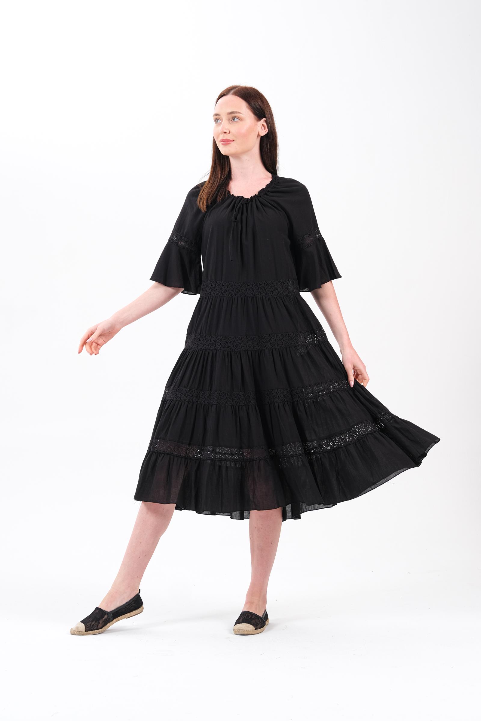 4717 Siyah Dantelli Elbise