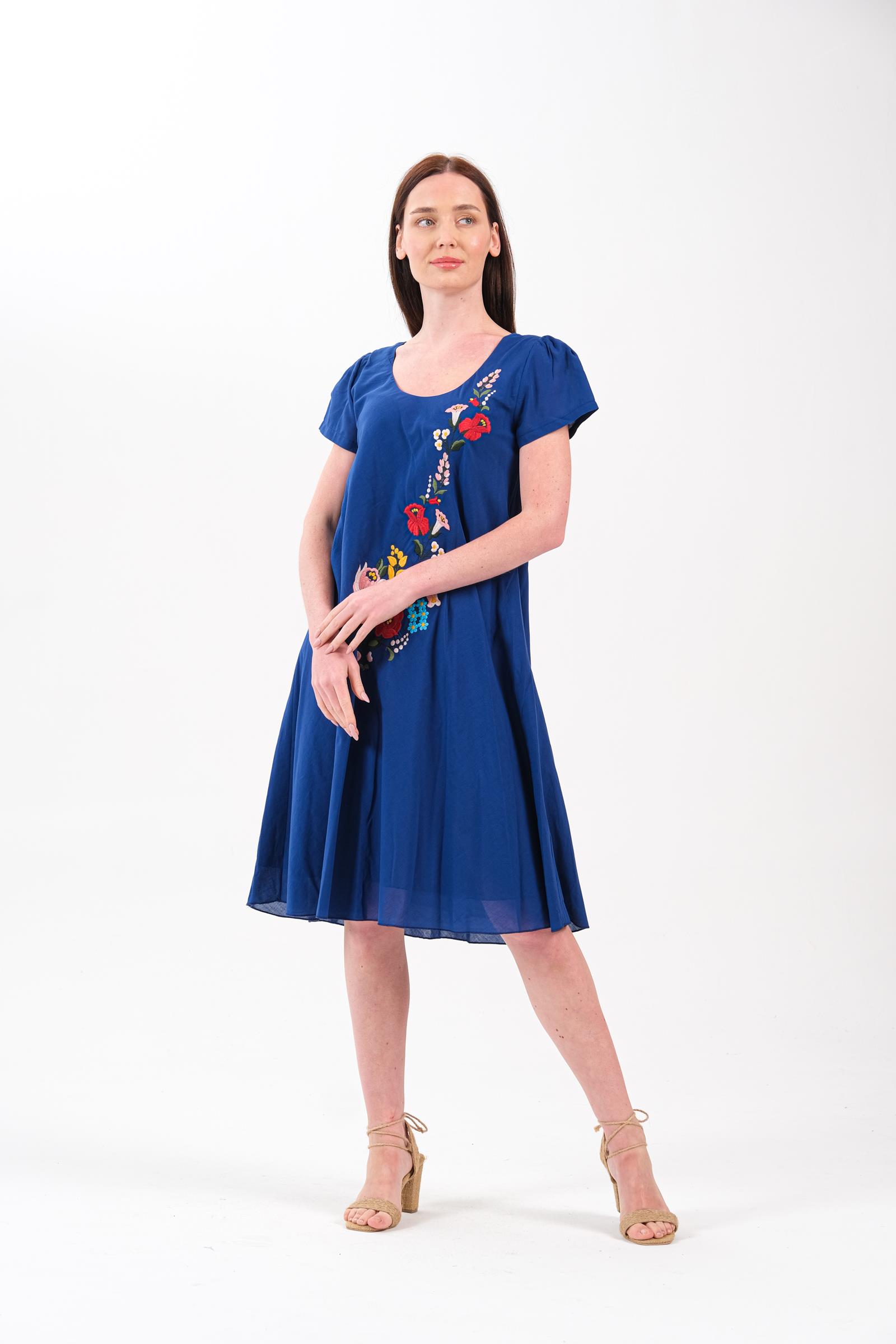 8030 Saks Nakışlı Elbise