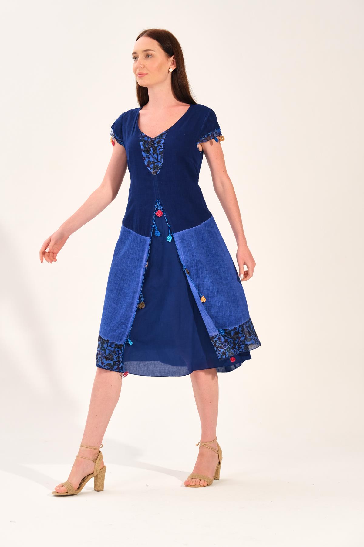 8042 Saks Otantik Elbise