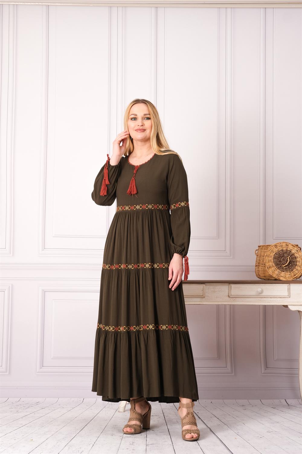 9071 Haki Uzun Elbise