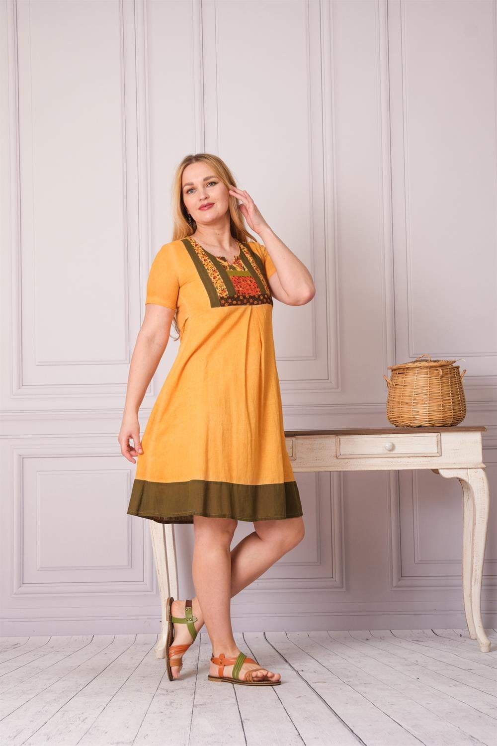 9085 Hardal Yıkamalı Elbise