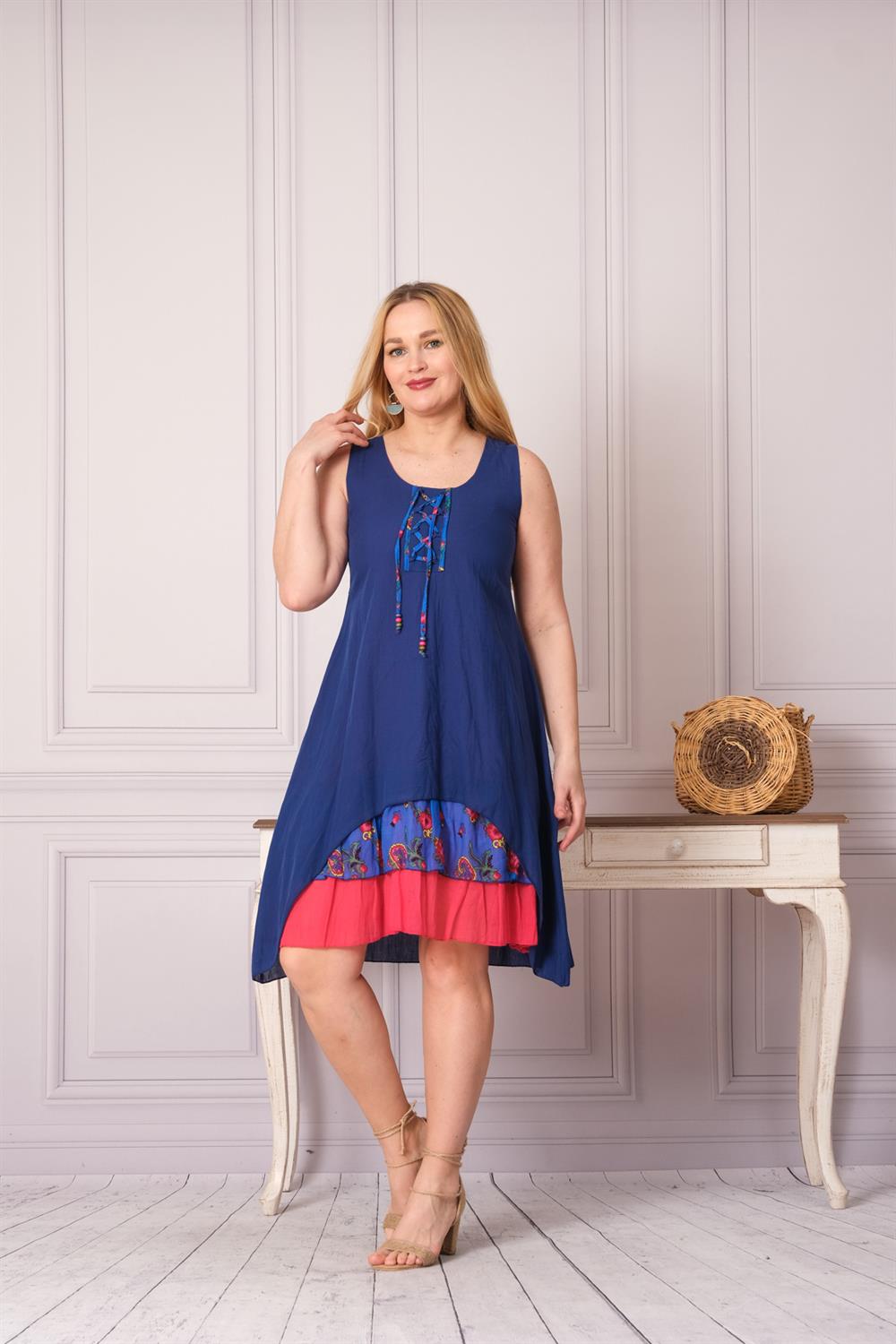 9207 Saks Mavisi Elbise