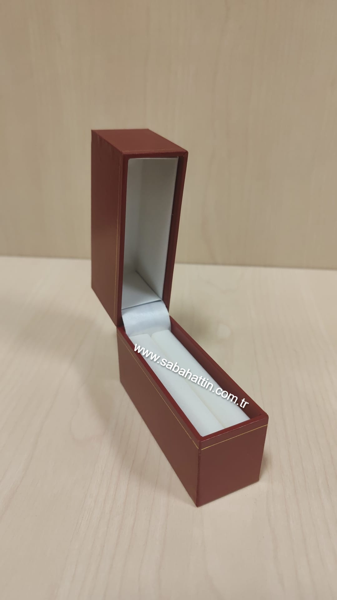 BİLEZİK & KELEPÇE  KUTUSU 