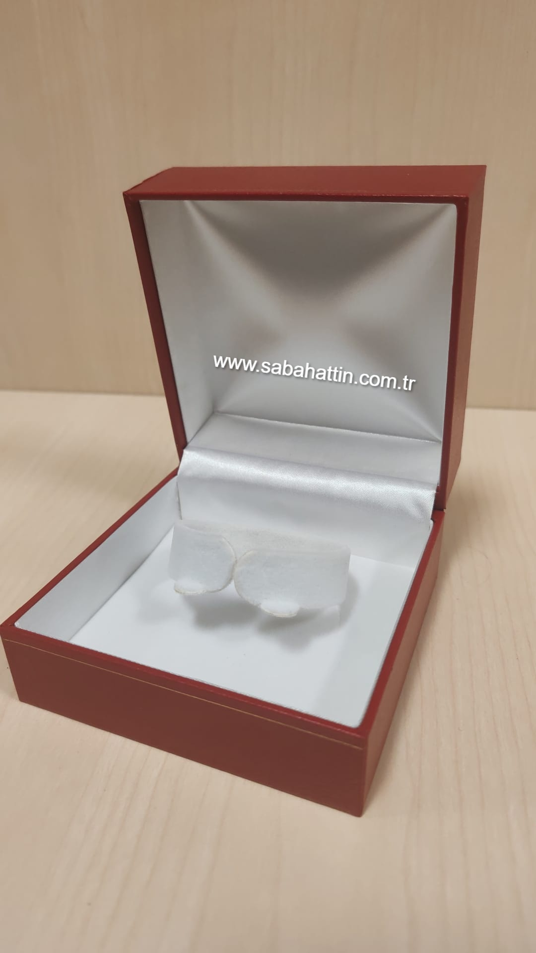 BİLEZİK & KELEPÇE & SAAT KUTUSU 