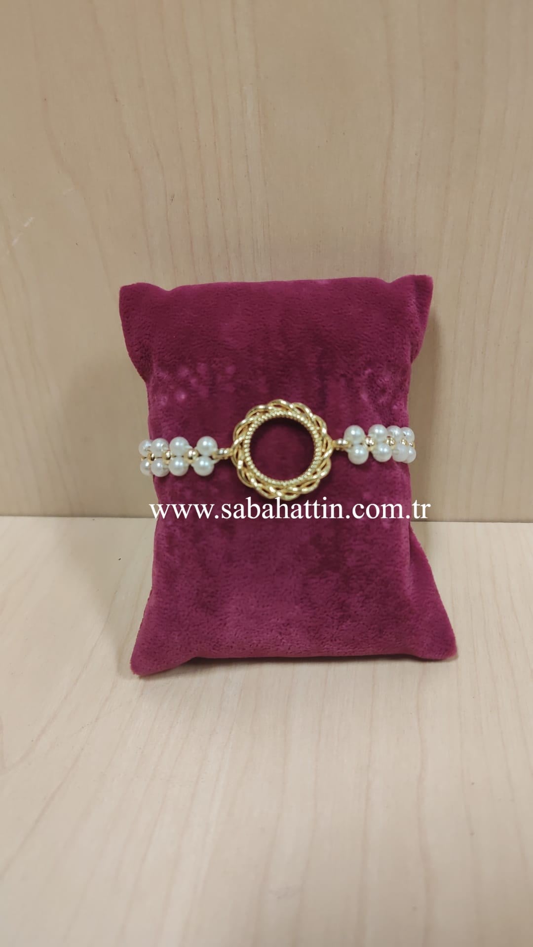 ÇERÇEVELİ  ÇEYREKLİ BOŞ BİLEKLİK MODELİ