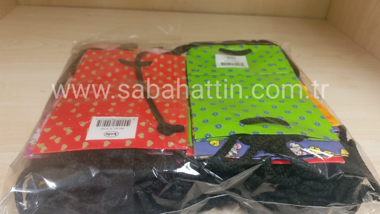 EKONOMİK KARTON POŞET KARIŞIK DESENLİ - CARTON BAG MIX PATTERN