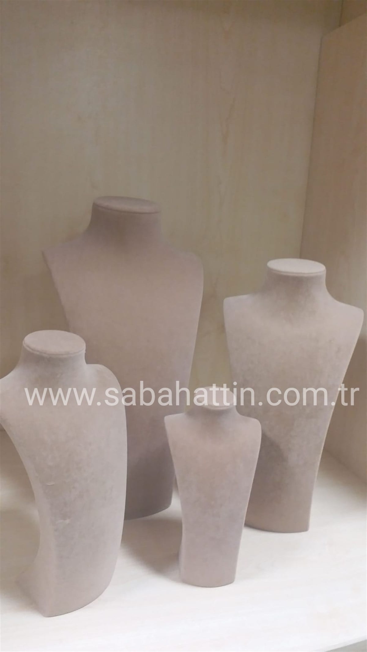 KADİFE & SÜET KOLYELİK - VELVET & SUEDE JEWELRY NECKLACE DISPLAY