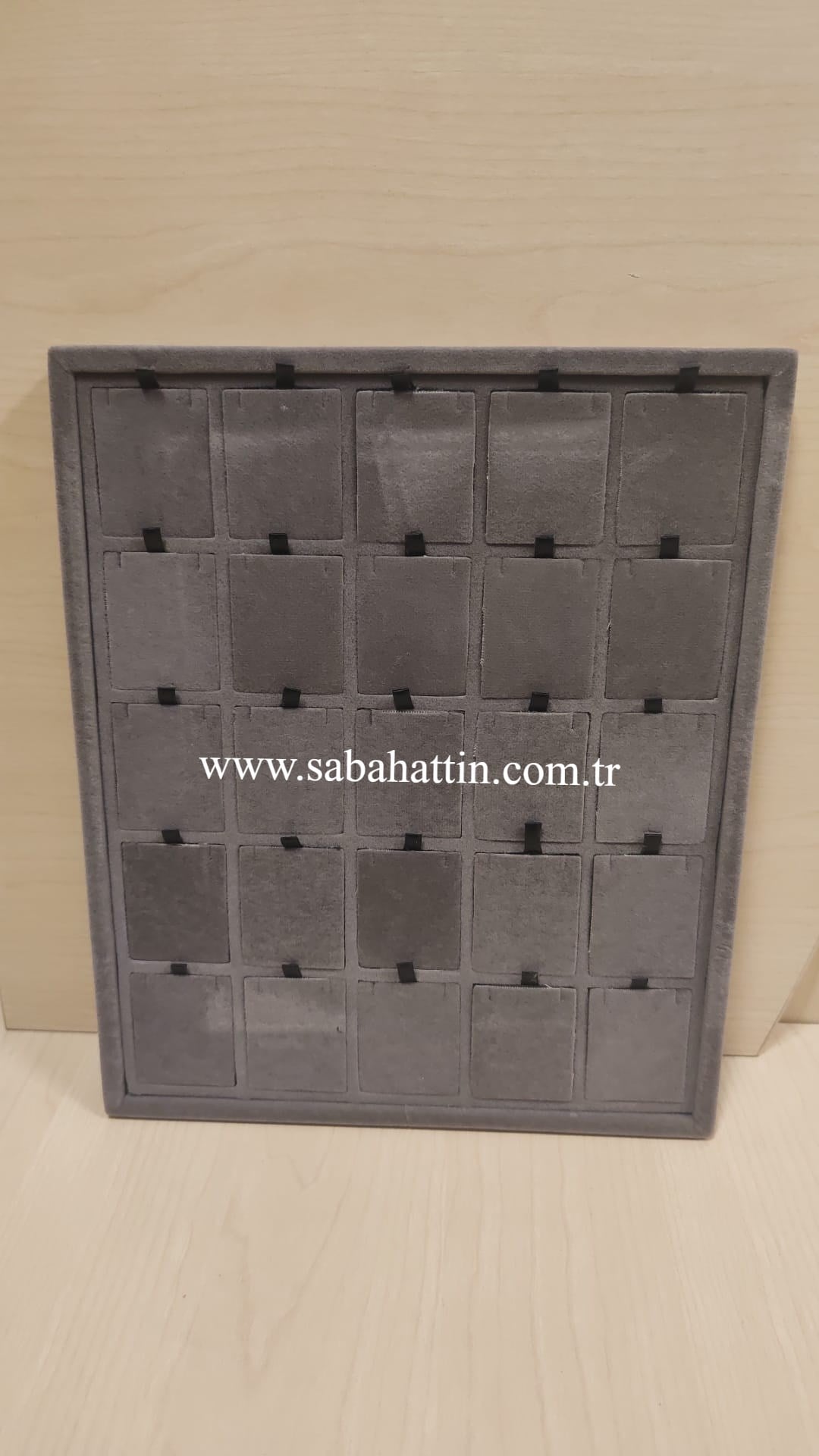 25 Lİ AYAKLI KOLYE TABLASI 