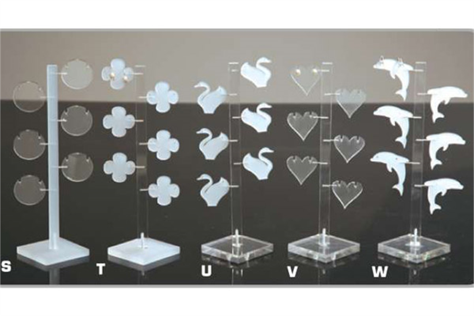PLEXIGLASS KUYUMCU VİTRİN DEKORLARI, PLEXIGLASS JEWELRY WINDOW DISPLAYS