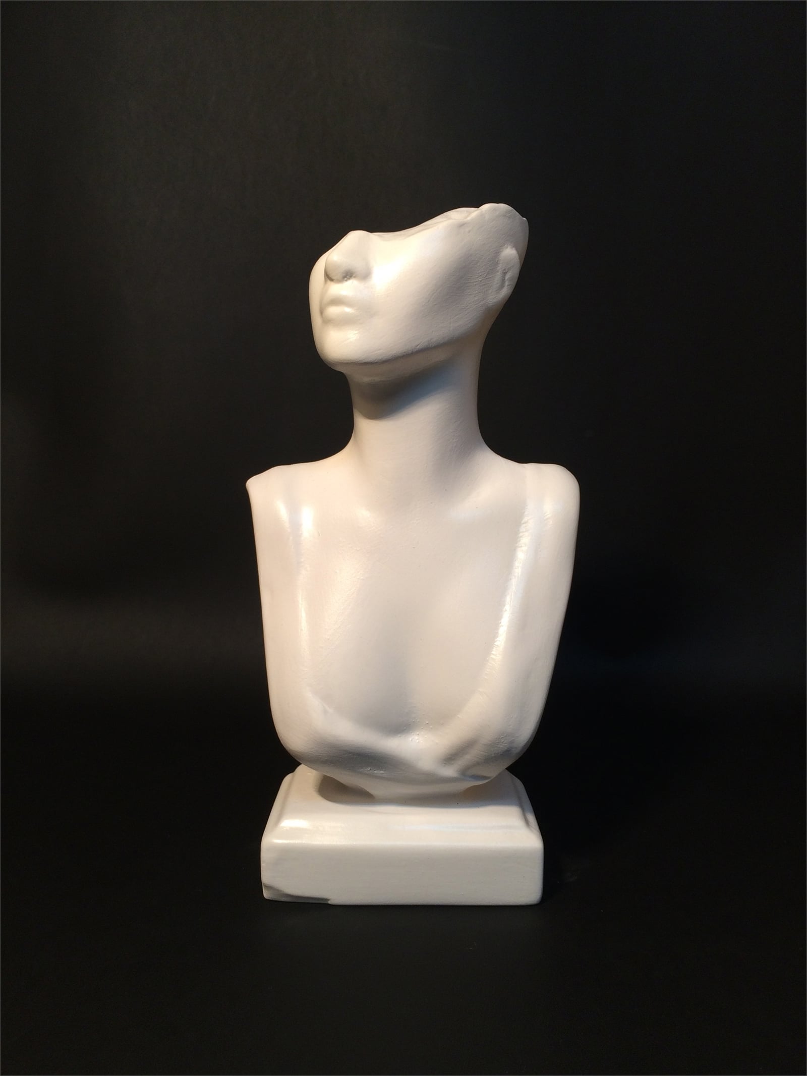 SERAMİK KOLYELİK , CERAMIC JEWELRY NECLACE DISPLAY