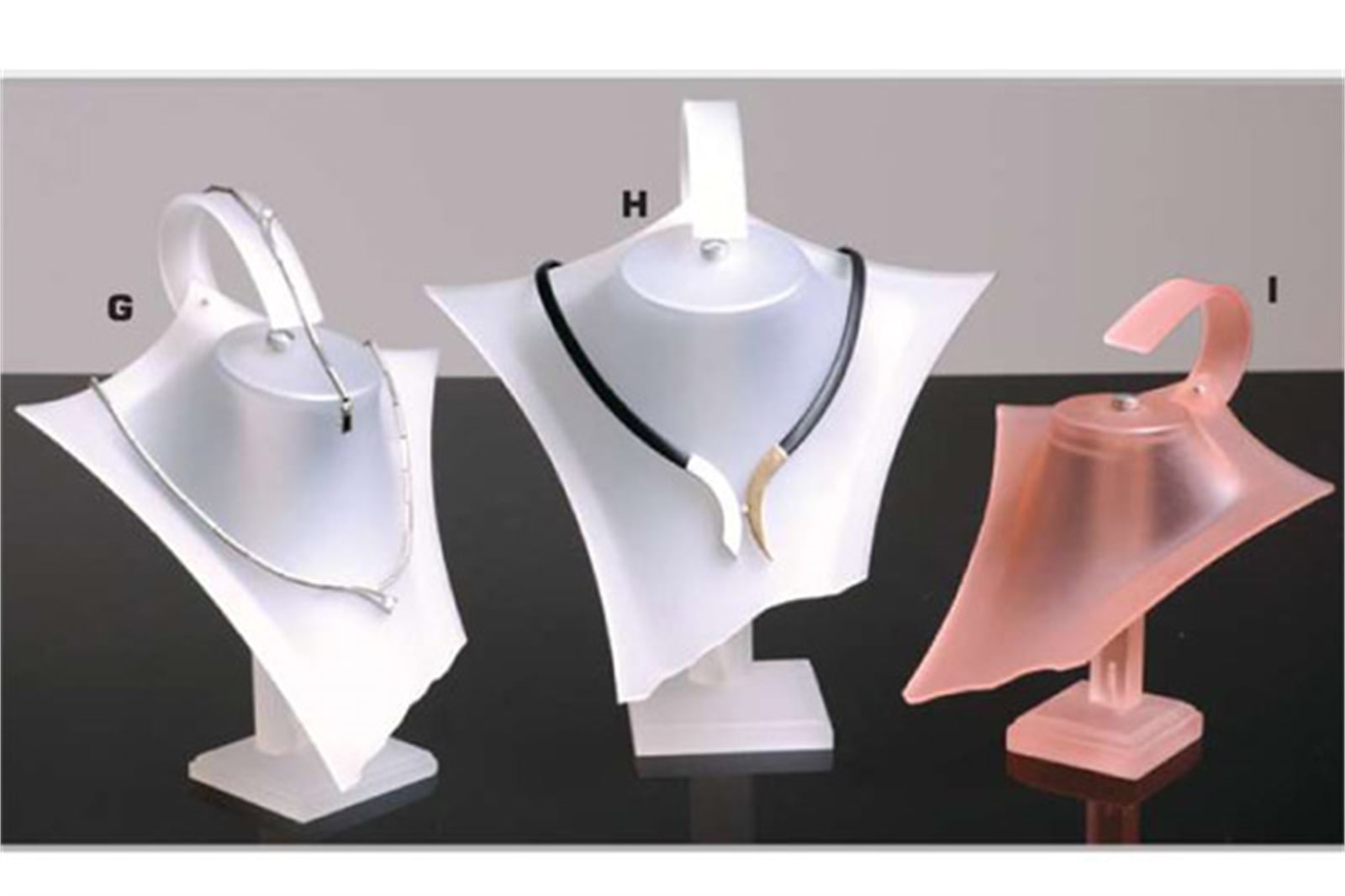 PLEXIGLASS KUYUMCU VİTRİN DEKORLARI, PLEXIGLASS JEWELRY WINDOW DISPLAYS