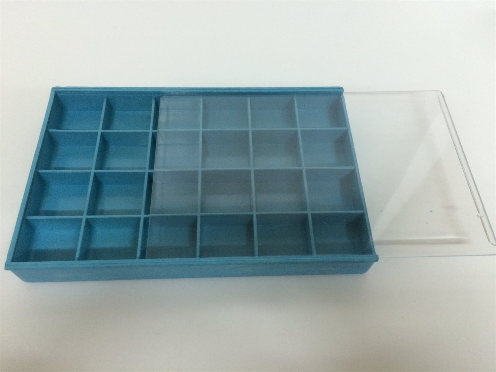PLASTİK BÖLMELİ TAŞ KUTUSU, PLASTIC DIAMOND BOX , PLASTIC ORGANIZER WITH COMPARTMENTS 
