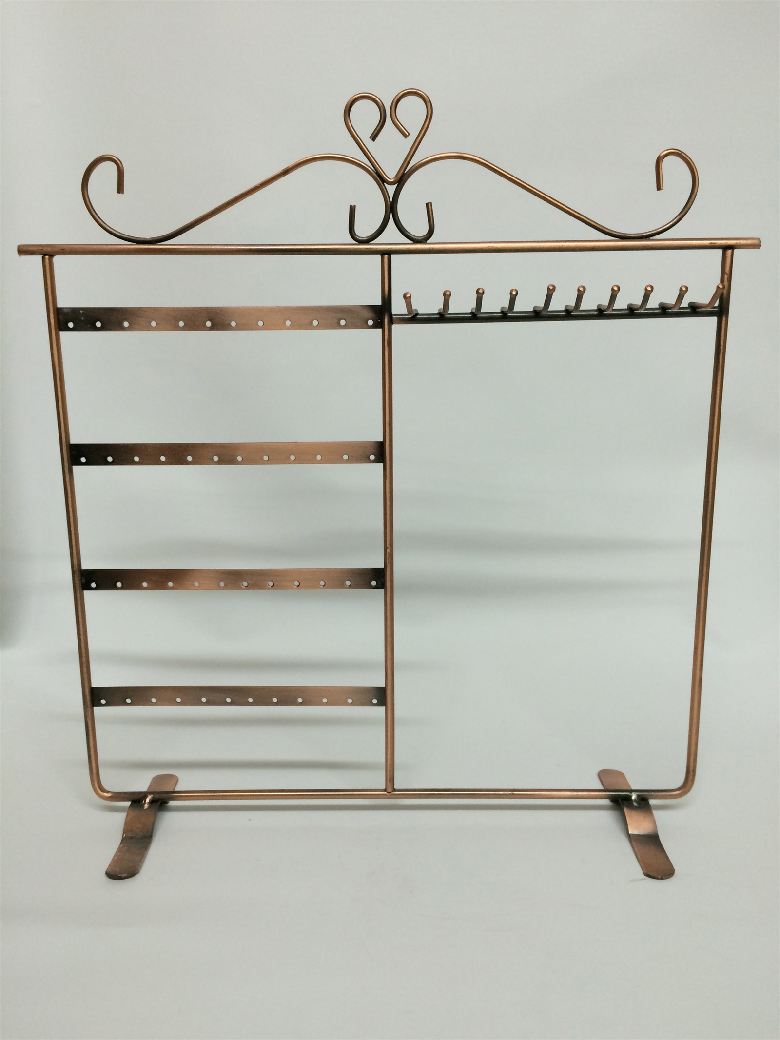 BAKIR KÜPELİK STAND, COPPER EARING DISPLAY
