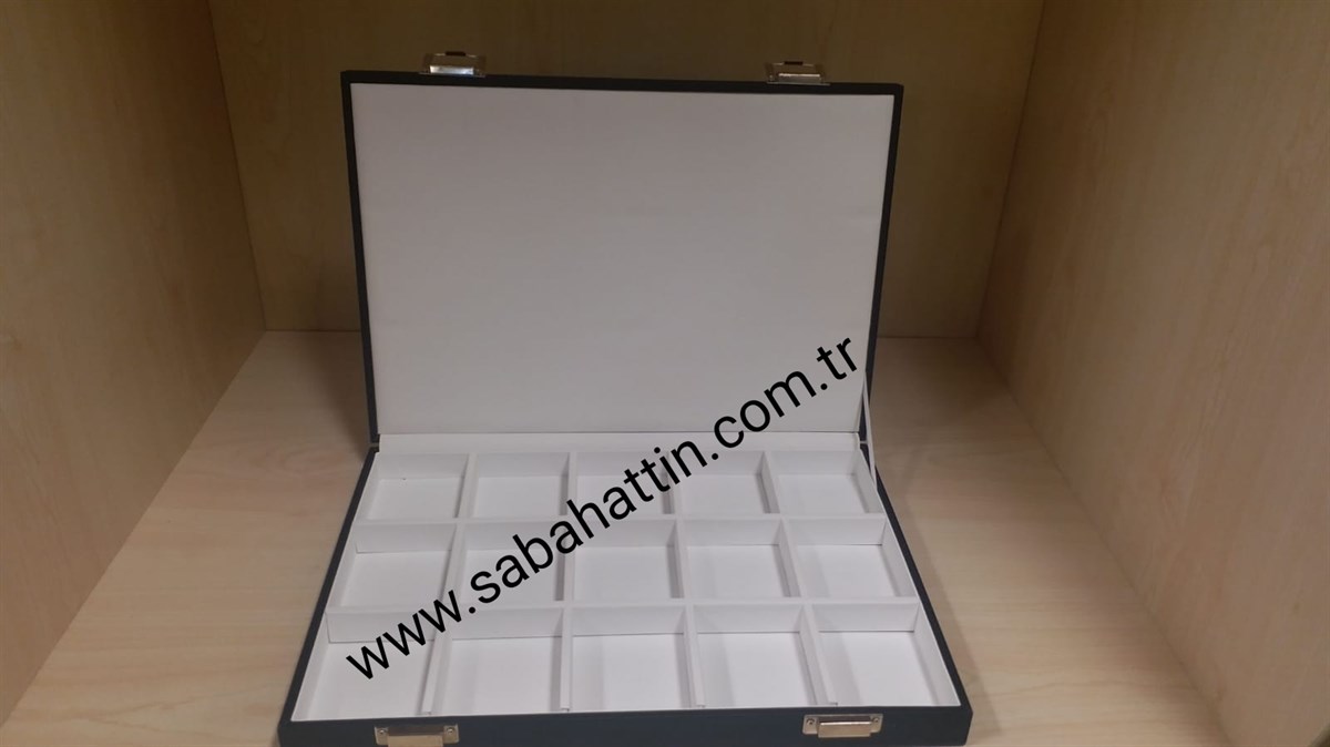 CAMSIZ 15 BÖLMELİ KUTU , JEWELRY BOX WITH 15 COMPARTMENT