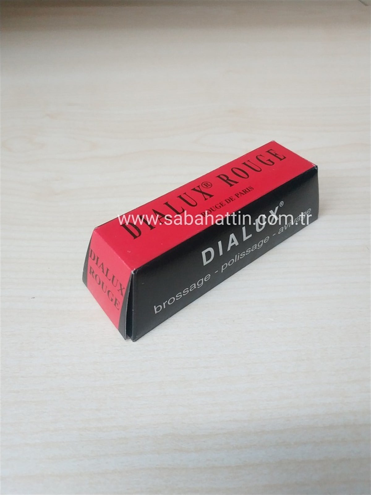DIALUX CİLA MALZEMESİ KIRMIZI, DIALUX POLISH MATERIALS RED